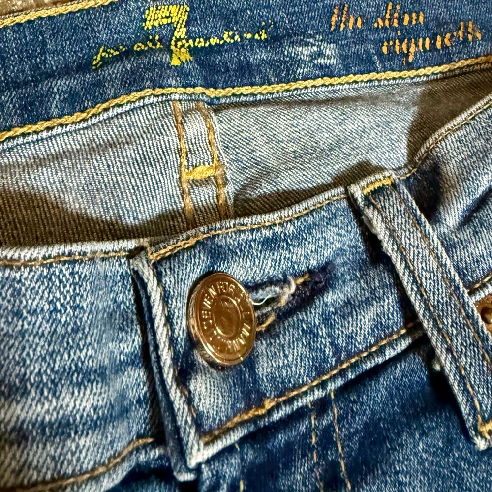 7 for All Mankind 'The Slim Cigarette' Light-Wash Skinny Jeans - Picture 4 of 6